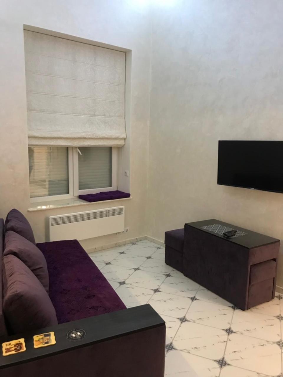 Newtone Apartment Chernivtsi Exterior foto
